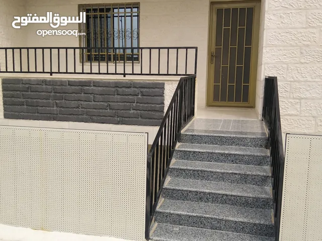 135 m2 4 Bedrooms Apartments for Sale in Irbid Al Hay Al Janooby