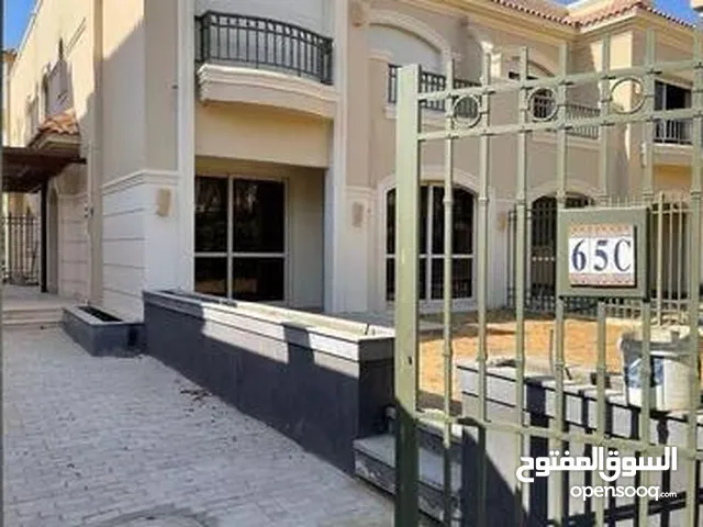 248 m2 4 Bedrooms Villa for Sale in Cairo Shorouk City