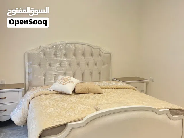 غرفة نوم زان ولاتيه موديل أمريكي للبيع غير مستعلمة ( جهاز بيت عريس ) وسبب البيع عقد عمل خارج الأردن