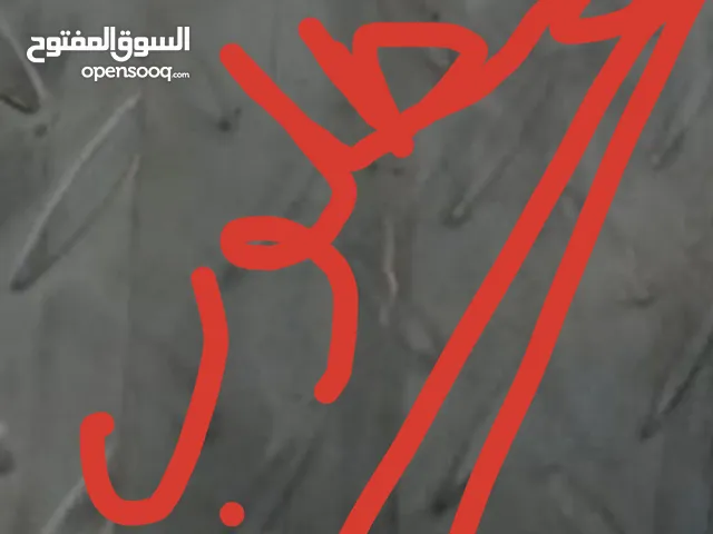 مطلوب لودر كوماتسو ومدحله متر او متر وعشرين اقساط اقساط  مطلوب لودر كوماتسو ومدحله متر او متر اقساط