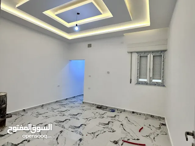 185m2 3 Bedrooms Townhouse for Sale in Tripoli Khallet Alforjan