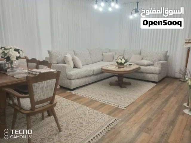 بيت طابقين للبيع السخنة