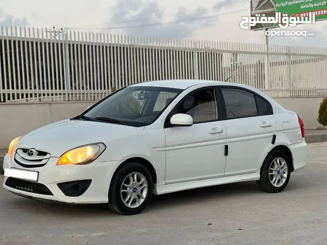 هيونداي اكسنت 2010