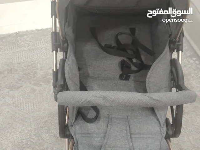 عربة أطفال