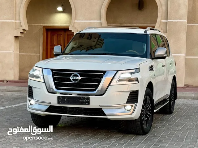 نيسان بترول بلاتينوم لمكينة لكبيرا 8سلندر موديل 2012 محول 2020 خارج ممتاز جاهز لتسجيل وتصدير.