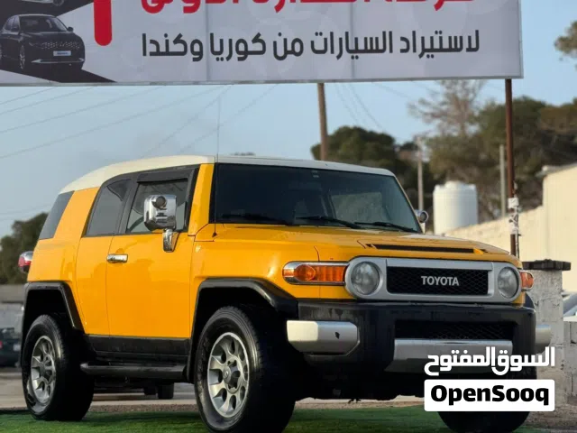 Used Toyota FJ in Sabratha
