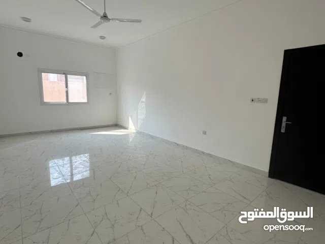 220 m2 3 Bedrooms Apartments for Rent in Southern Governorate Riffa