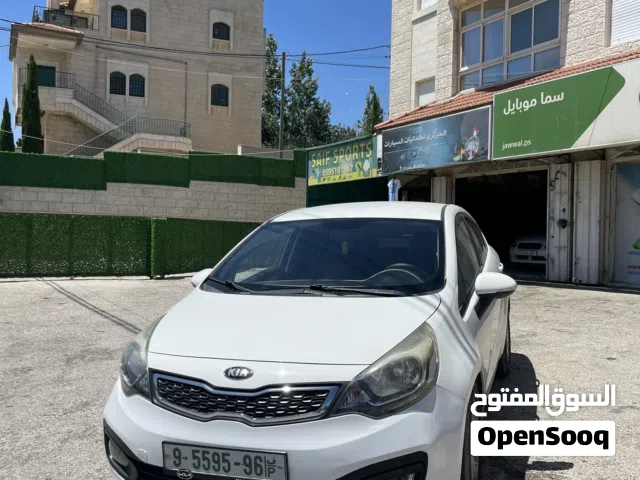 2013 كيا برايد Standard