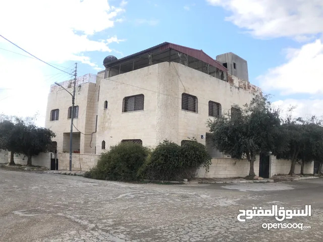590 m2 3 Bedrooms Townhouse for Sale in Madaba Other
