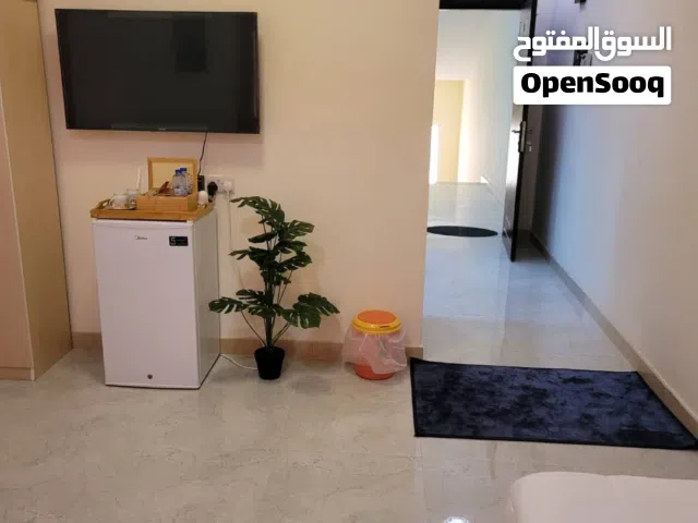 غرف فاخرة ونظيفة للايجار اليومي والشهري فقط
