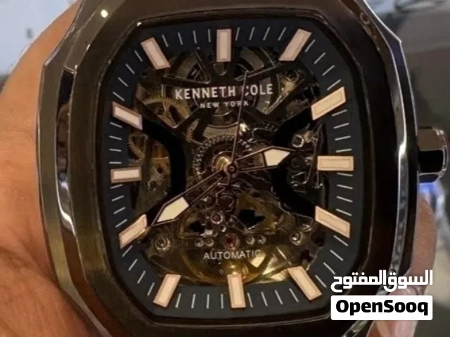 مطلوب نفس هذي الساعه