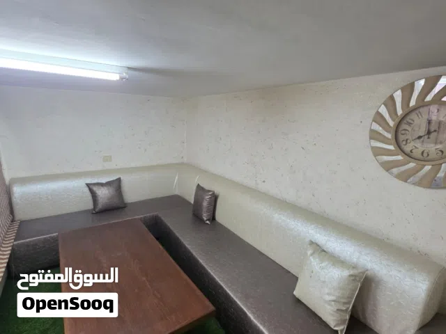 ثلاثة أطقم كنب زوايا