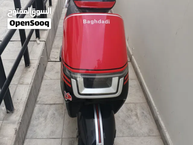 دراجه شحن للبيع او المراوس 6 بطاريات السرعه القصوى 63 ماشية 4750 نضافه 95/100 البطاريات 75 با