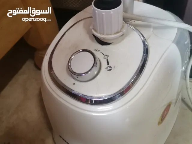 سماعات نضيفه وشغاله عليه 100