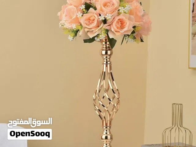 فازات ديكور فخمة (ذهبي خشبي) بتصميم راقي سعر مغري