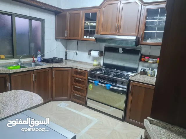 شقة لقطة للبيع بسعر مميز جدا في الزرقاء الجديدة