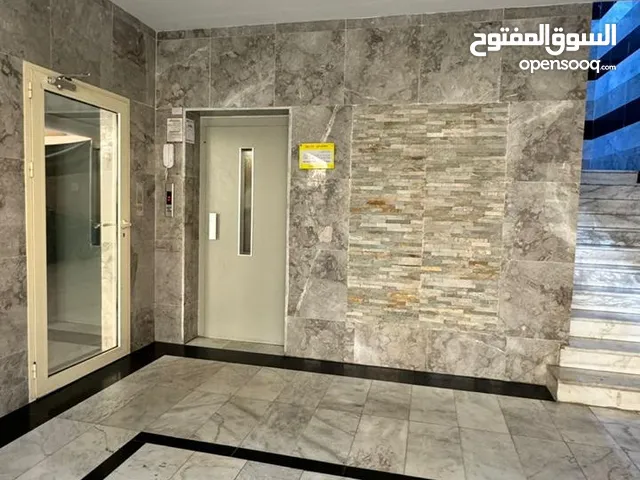 600 m2 5 Bedrooms Apartments for Rent in Jeddah Al Wahah