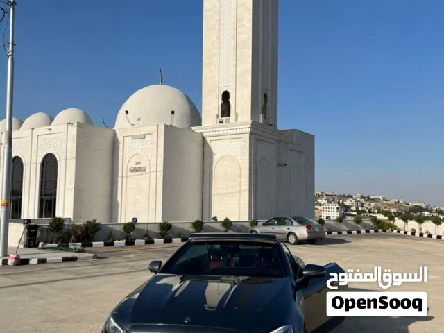 2018 مرسيدس بنز الفئة-E E 200