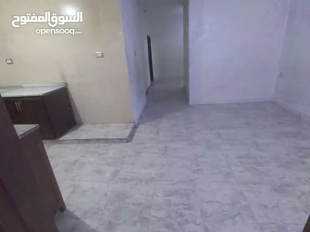 120 m2 3 Bedrooms Apartments for Rent in Zarqa Jabal Tareq