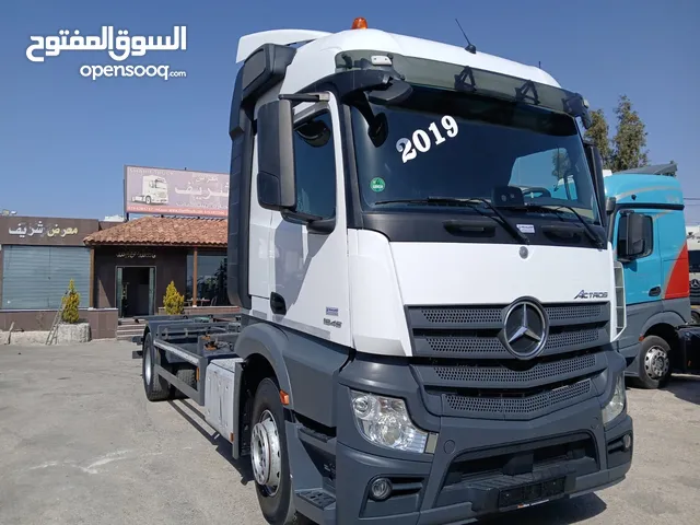 Chassis Mercedes Benz 2019 in Zarqa