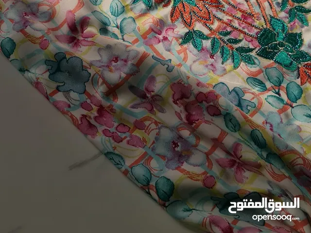Fabrics Textile - Abaya - Jalabiya in Abu Dhabi