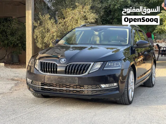 Skoda octavia / سكودا اوكتافيا