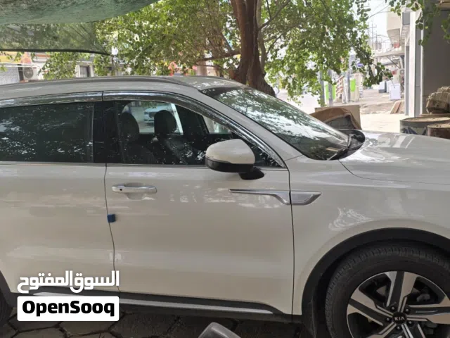 2021 كيا سورينتو Standard