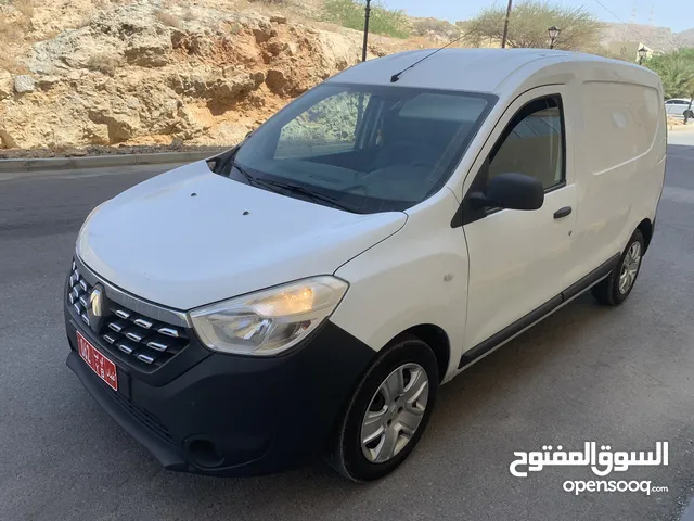 Used Renault Dokker in Muscat