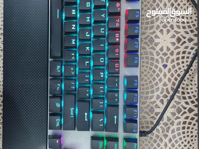 لوحة مفاتيح ألعاب AULA F2088 - شبه جديدة