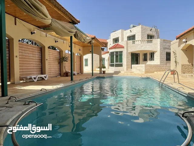 مزرعة مع فيلا VIP فاخرة جدا للبيع او للضمان السنوي بافضل وارقى مناطق جرش منطقة فلل ومزراع مميزة فقط