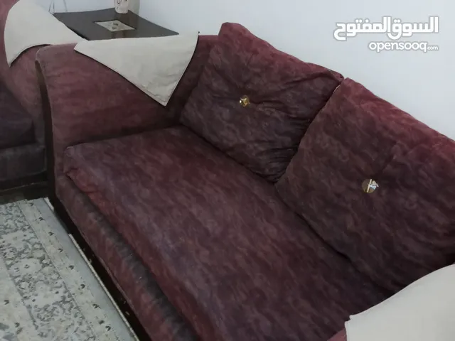 طقم كنب مستعمل سبع مقاعد بحالة جيدة جدا
