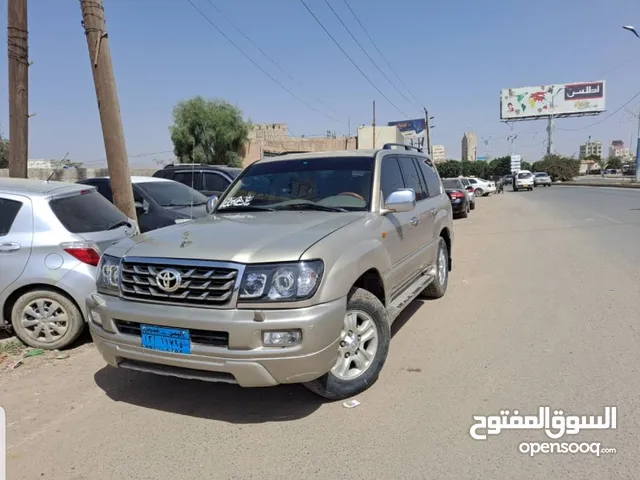 Toyota Land Cruiser GXR in Sana'a