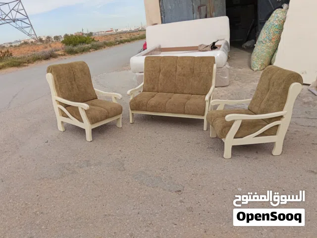طقم كراسي مكون من ثلاث قطع