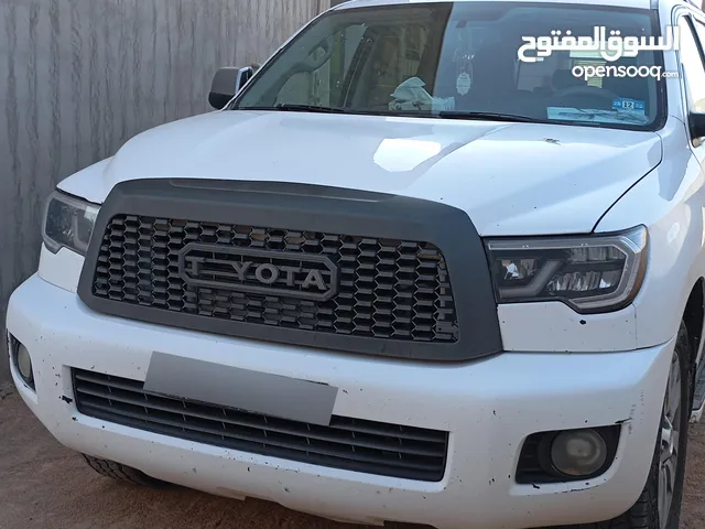 تيوتا سيكويا
