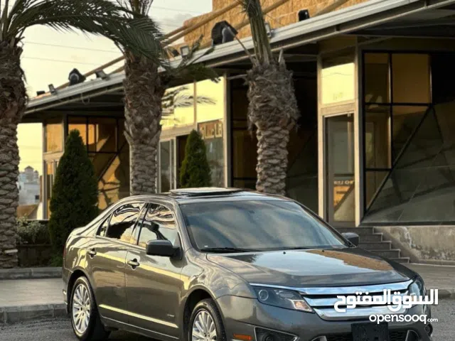 2010, فورد, فيوجن, Standard