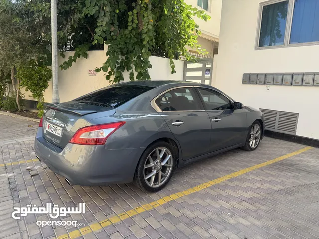 2011 Nissan Maxima - 2.5 V6 Engine - Full Option - Good Condition