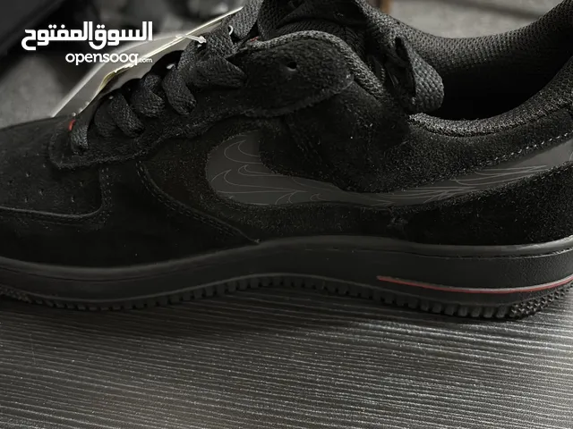 44 Others in Hawally