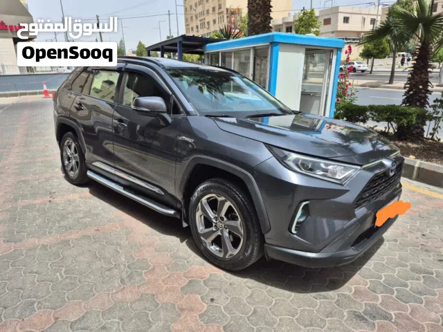 2021 Toyota RAV 4 XLE
