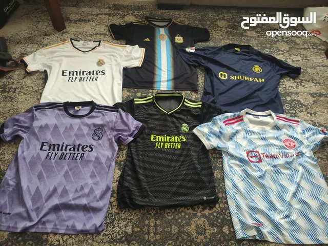 Sports Sets Sportswear in Muscat
