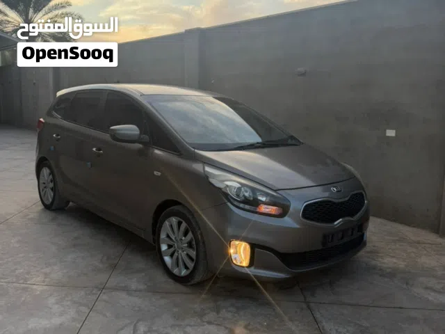 Used Kia Carens in Misrata