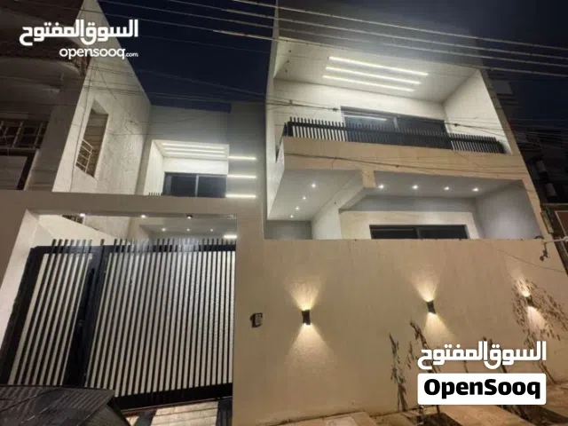 200 m2 5 Bedrooms Townhouse for Sale in Basra Hakemeia