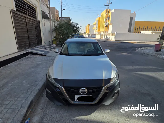 Used Nissan Altima in Basra