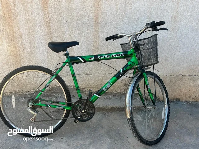 دراجة هوائيه ياباني وكالة مستعمل اقل من شهرين نمرة 26
