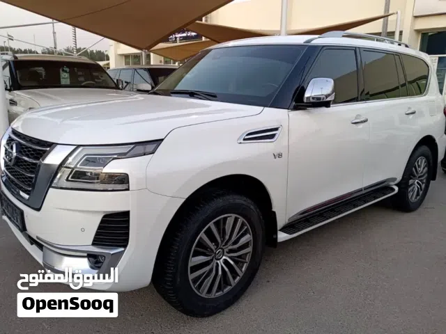 نيسان باترول بلاتينيوم V6 رقم واحد فل اوبشن بقمة نظافة قير و مكينة شد وكالة صبغ وكالة ماعدا قطعتين