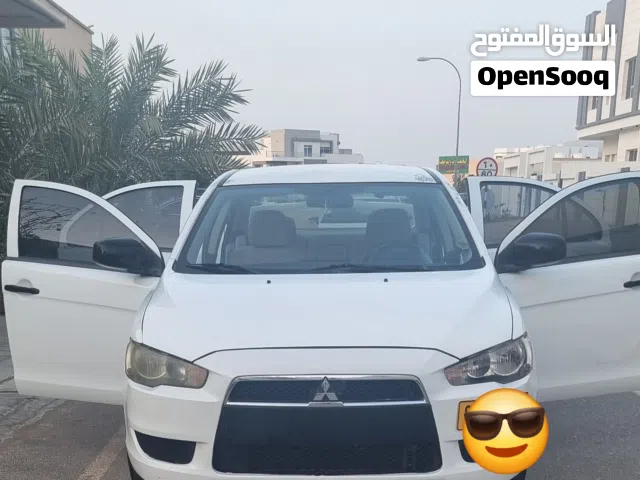 ميتسوبشي لانسر نظيفه جدآ خليجي وكالة .بهوان المالك الاول Mitsubishi Lancer, very clean, Gulf, Bahwan