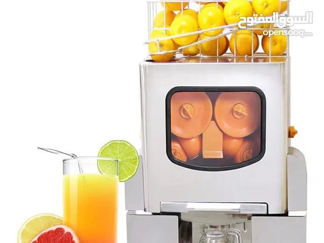 للبيع مكينه عصير البرتقال. اوتوماتيكيه جديده استخدمت لمرتين فقط