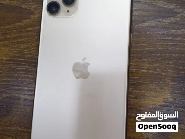 ايفون 11برو ماكس جهاز نضيف مبدله بطاريه فقط اصليه الشاشه بيهة نقطه جوه