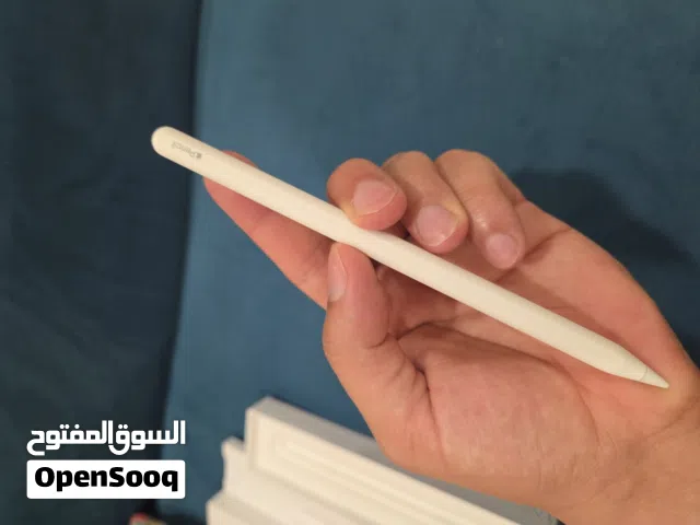 قلم ابل (الجيل الثاني) Apple Pencil 2nd مستخدم نظيف جدا