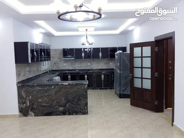 505m2 4 Bedrooms Townhouse for Sale in Tripoli Al-Serraj