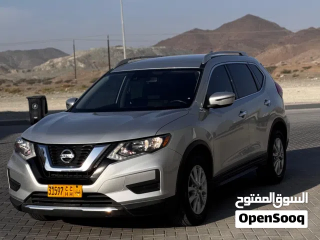 Used Nissan Rogue in Al Dhahirah